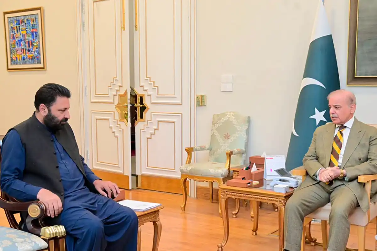 PM Assures Gilgit-Baltistan CM Full Wheat Quota Restoration