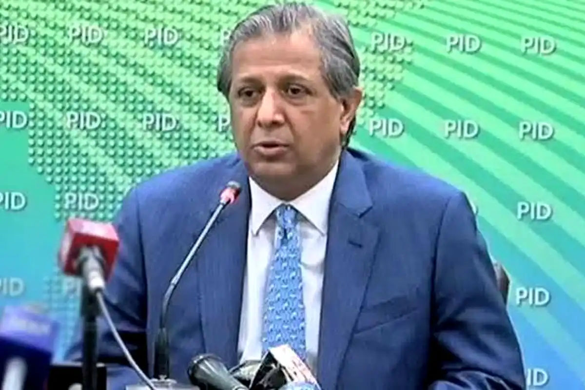 Govt to seek review of SC order on PTI founder’s transfer to hospital