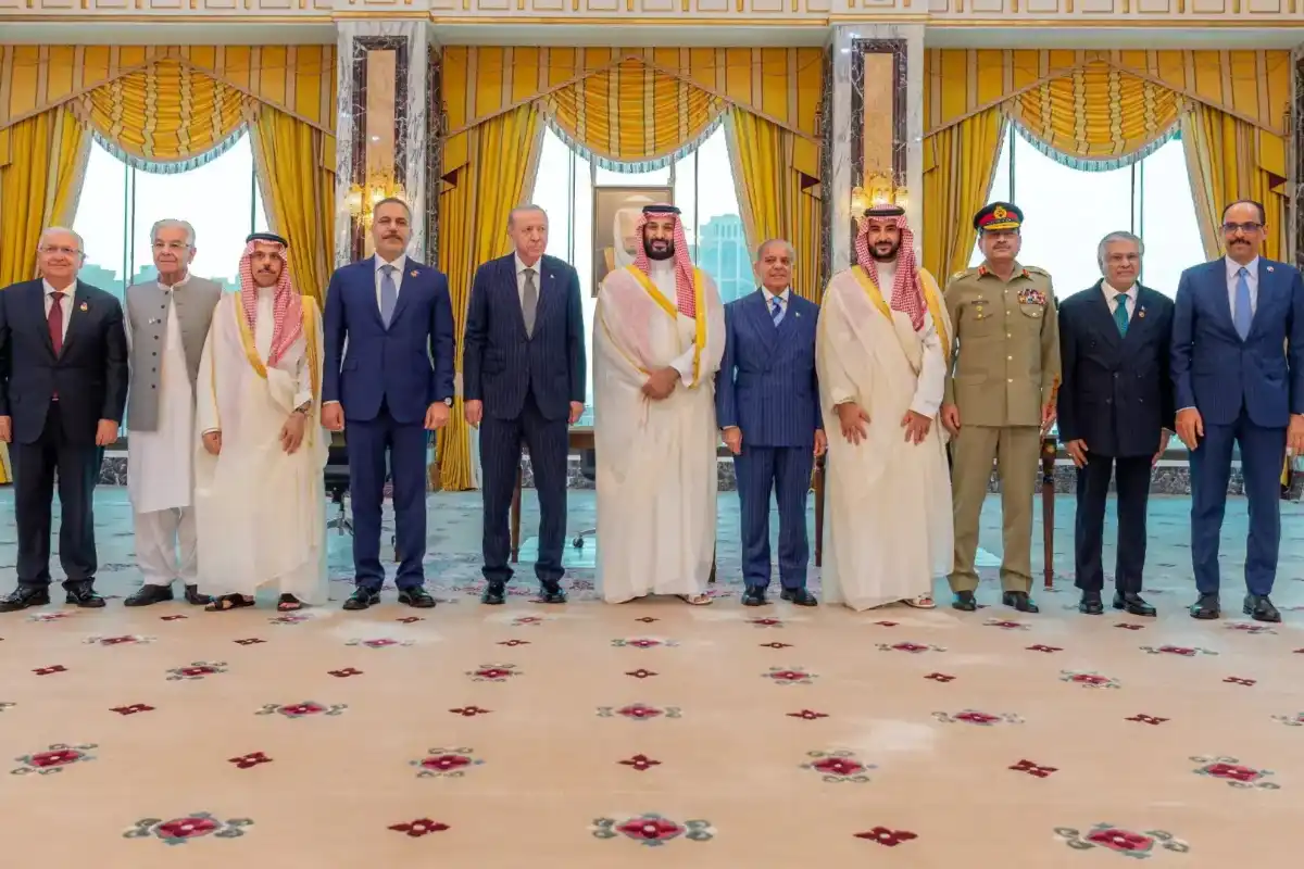 Pakistan, Türkiye and Saudi Arabia Hold First Makkah Accord Meeting Today