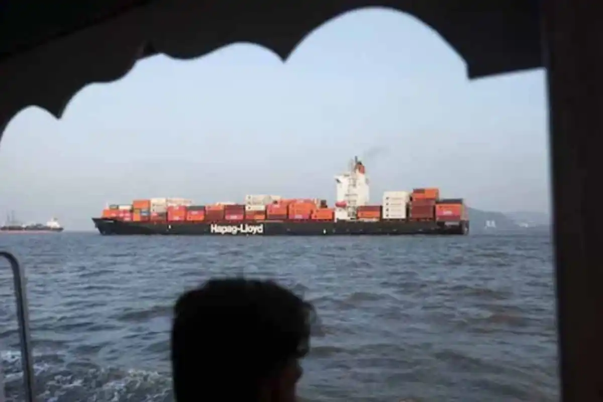 India Launches Search for 22 Missing Crew After Cargo Ship Sinks