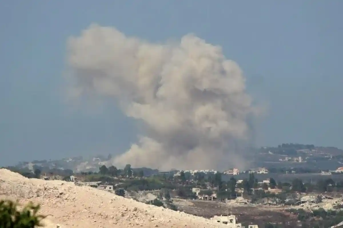 Israeli Strikes Kill 11 in Southern Lebanon, Including 3 Children