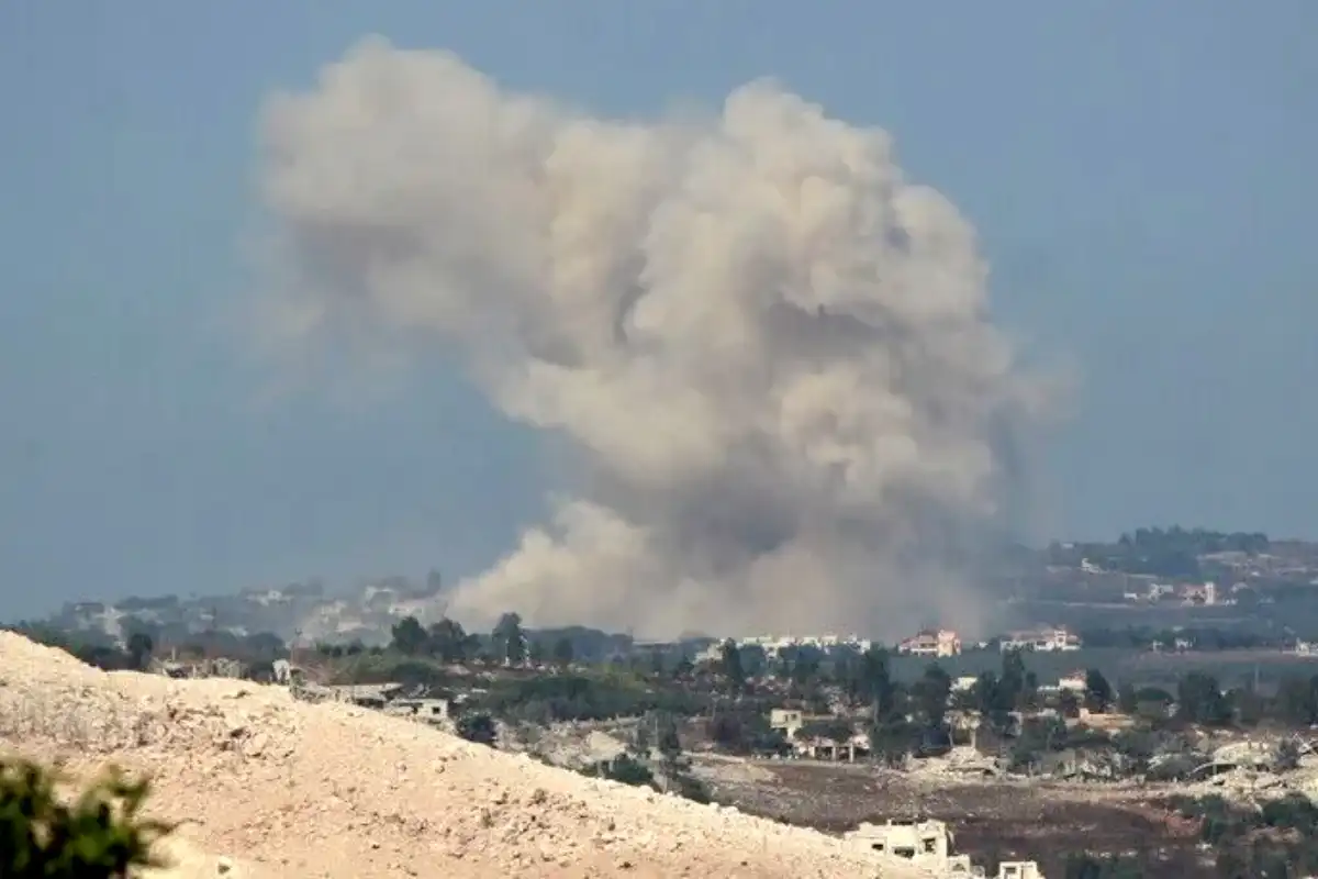 Israeli Offensive Continues in Southern Lebanon With Airstrikes and Burning Homes