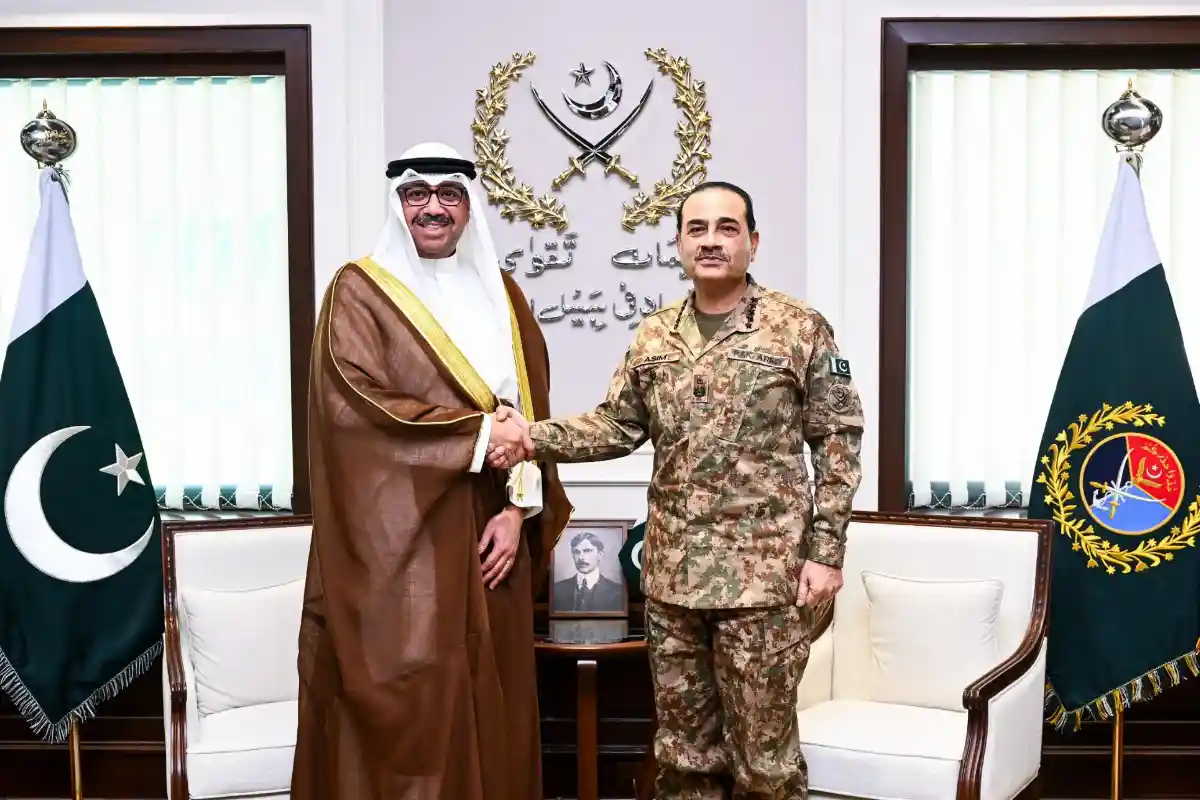 Pakistan, Kuwait Reaffirm Commitment to Strengthen Defence Ties