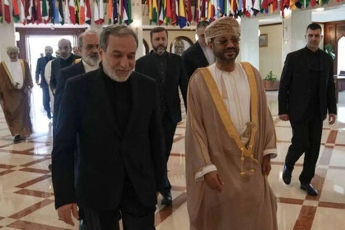 Iran, Oman Near Agreement on New Strait of Hormuz Shipping Mechanism: Araghchi