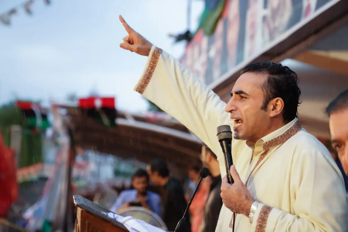 Bilawal Bhutto Condemns Killing of PPP Worker in LA-31, Levels Allegations Against PML-N
