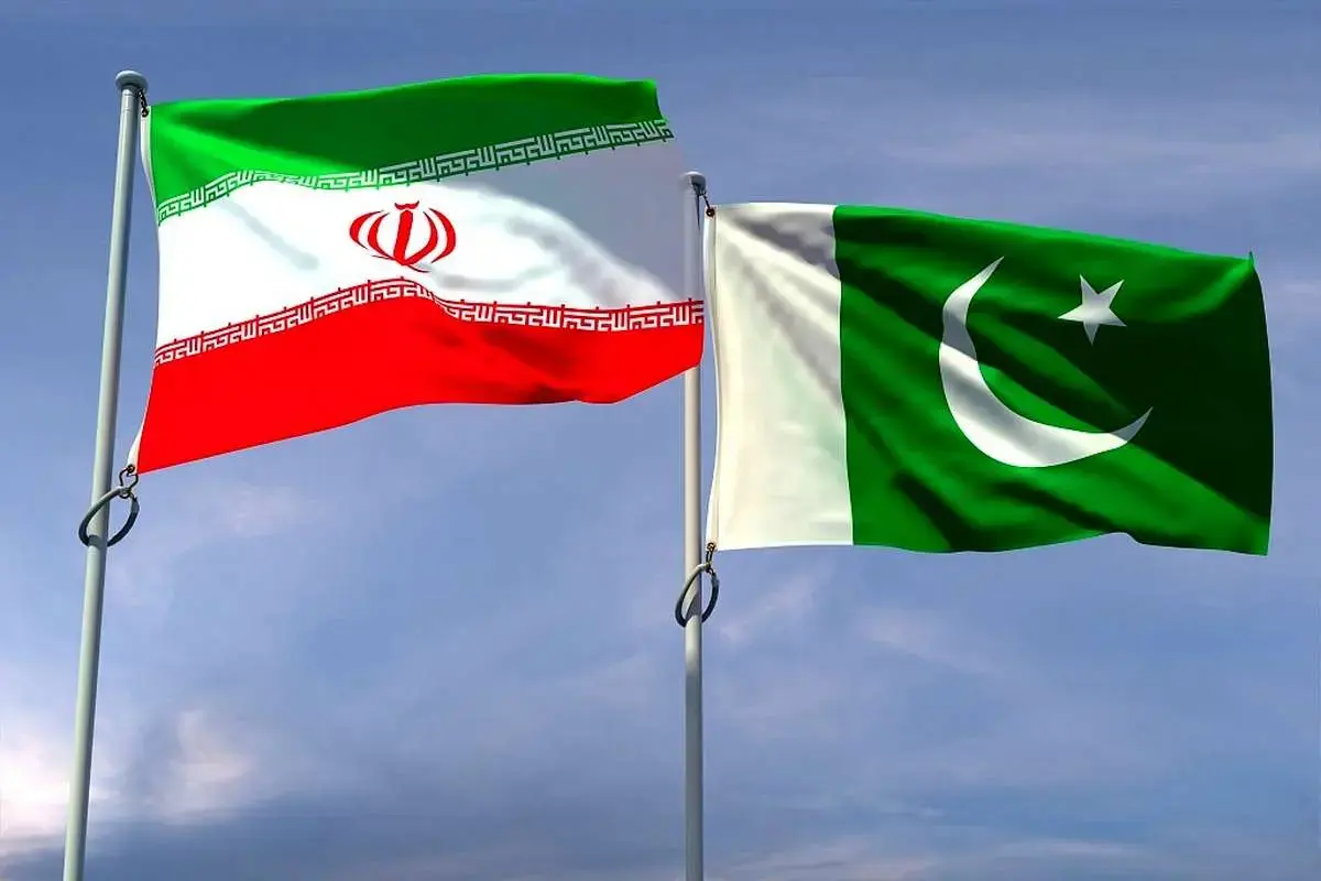 Naqvi, Mohsen Rezaei Discuss Regional Situation in Tehran