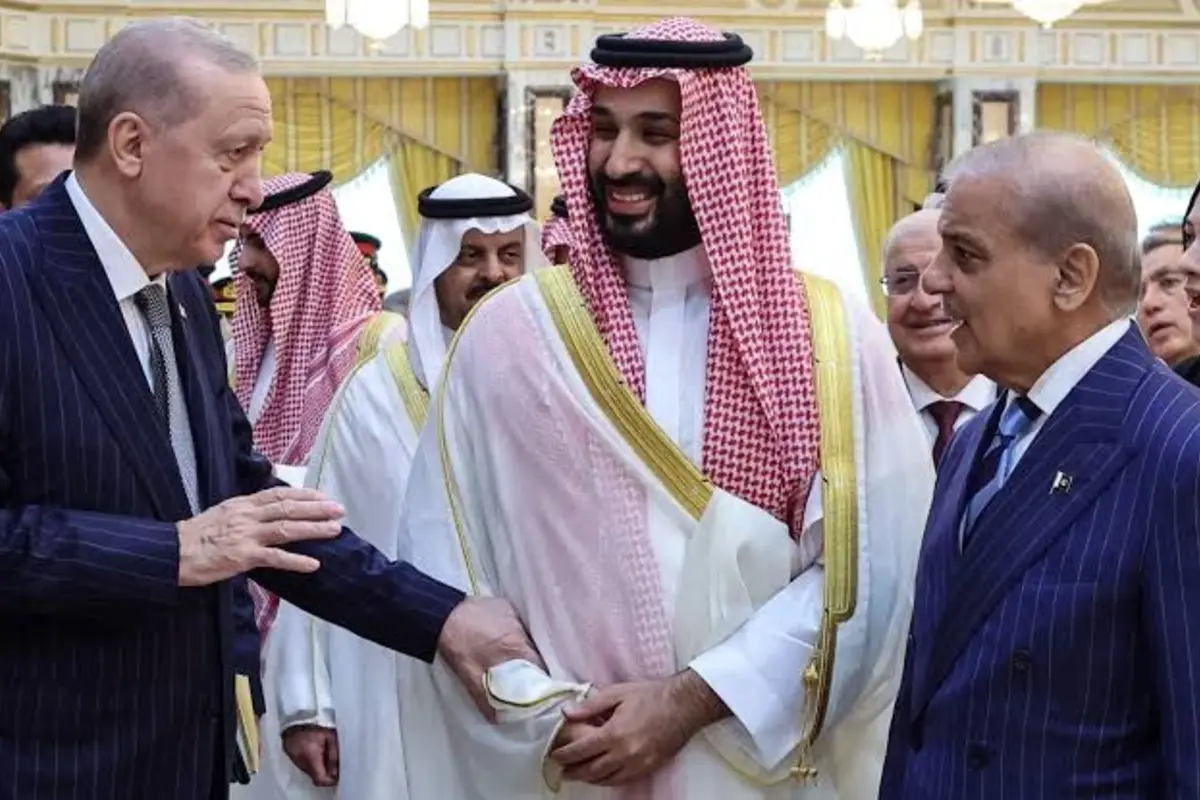 Indian Media Acknowledges Strategic Benefits of Pakistan-Saudi-Turkiye Defense Pact
