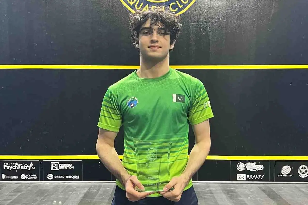 Pakistan’s Muhammad Huzaifa Ibrahim Wins Lifetime College Open Squash Tournament in US