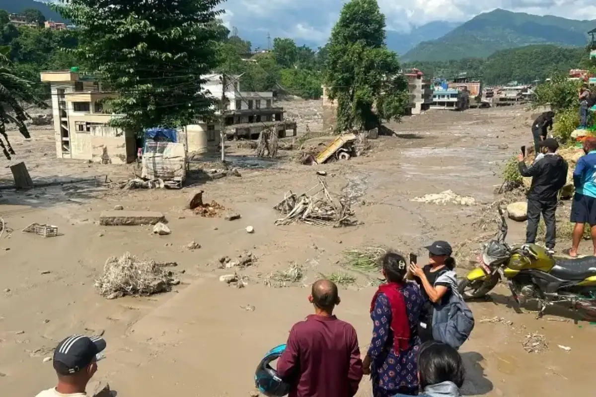 Hundreds Missing as Nepal-Tibet Flood Death Toll Rises