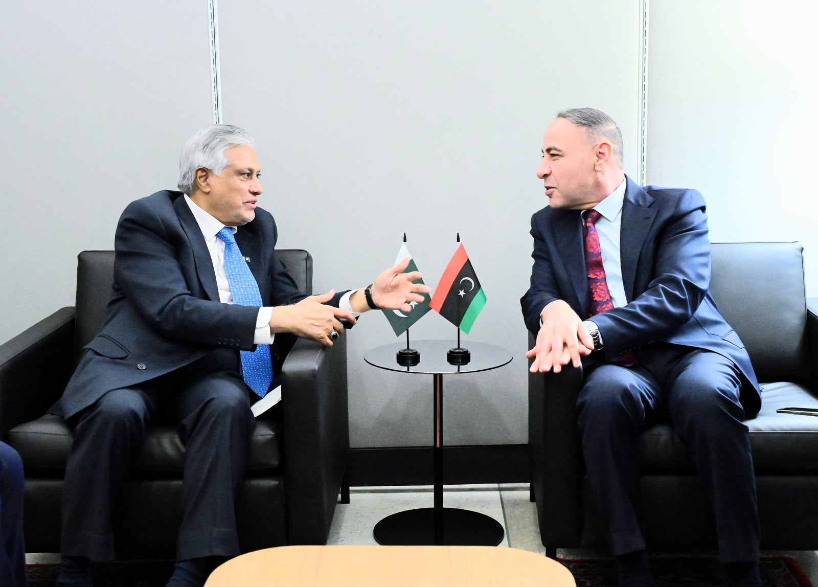 Ishaq Dar, Libyan Foreign Minister Discuss Bilateral Ties and Regional Developments