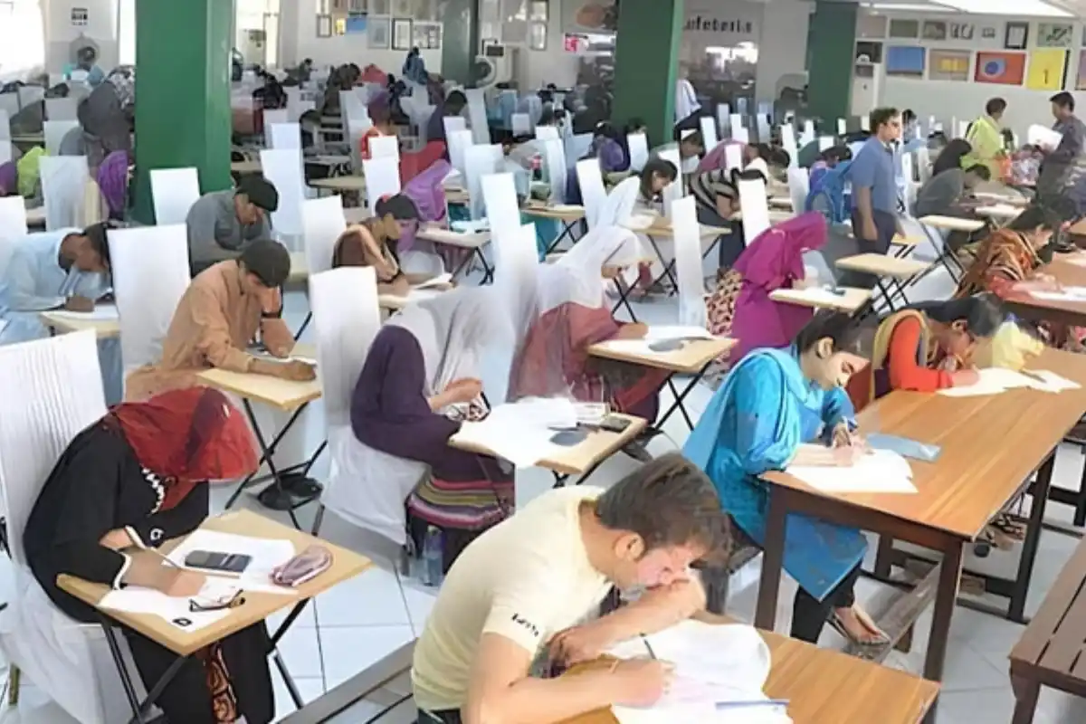 MDCAT 2026 Begins Today Across Pakistan, Strict Security at Exam Centers