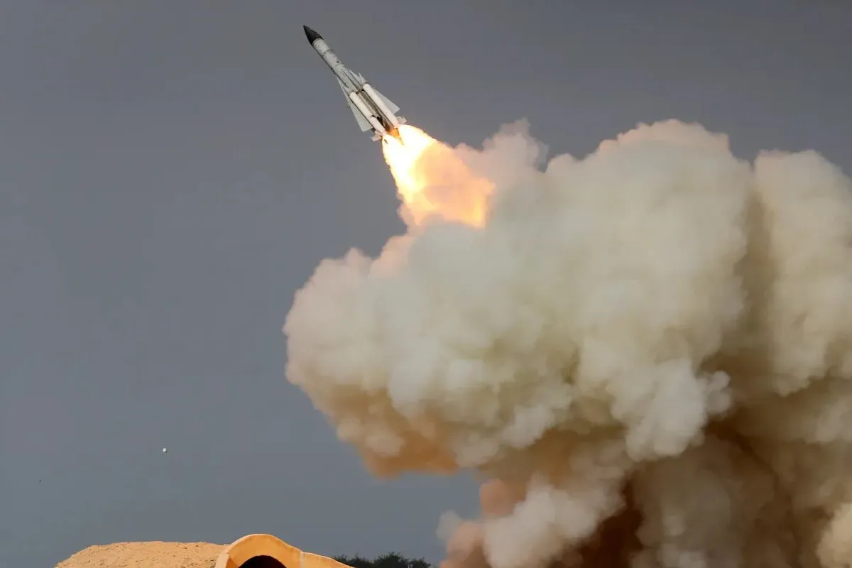 Iran Launches Missile Barrage at US Base in Jordan After Attacks on Oil Tankers