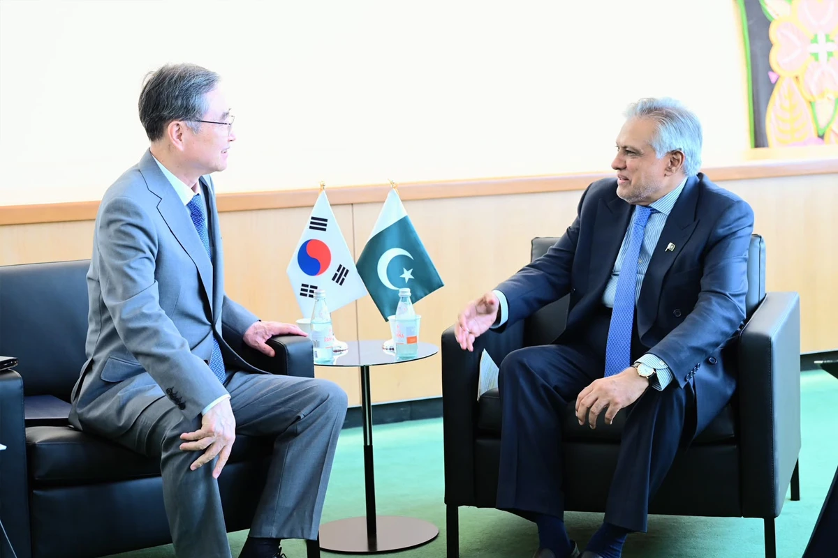 Ishaq Dar, South Korean Foreign Minister Discuss Trade and Investment at UNGA