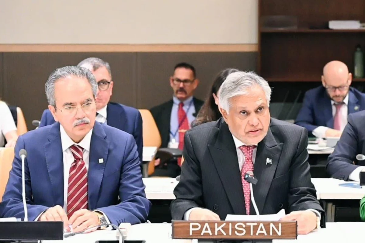 Ishaq Dar Urges OIC to Maintain Unified Position on Jammu and Kashmir