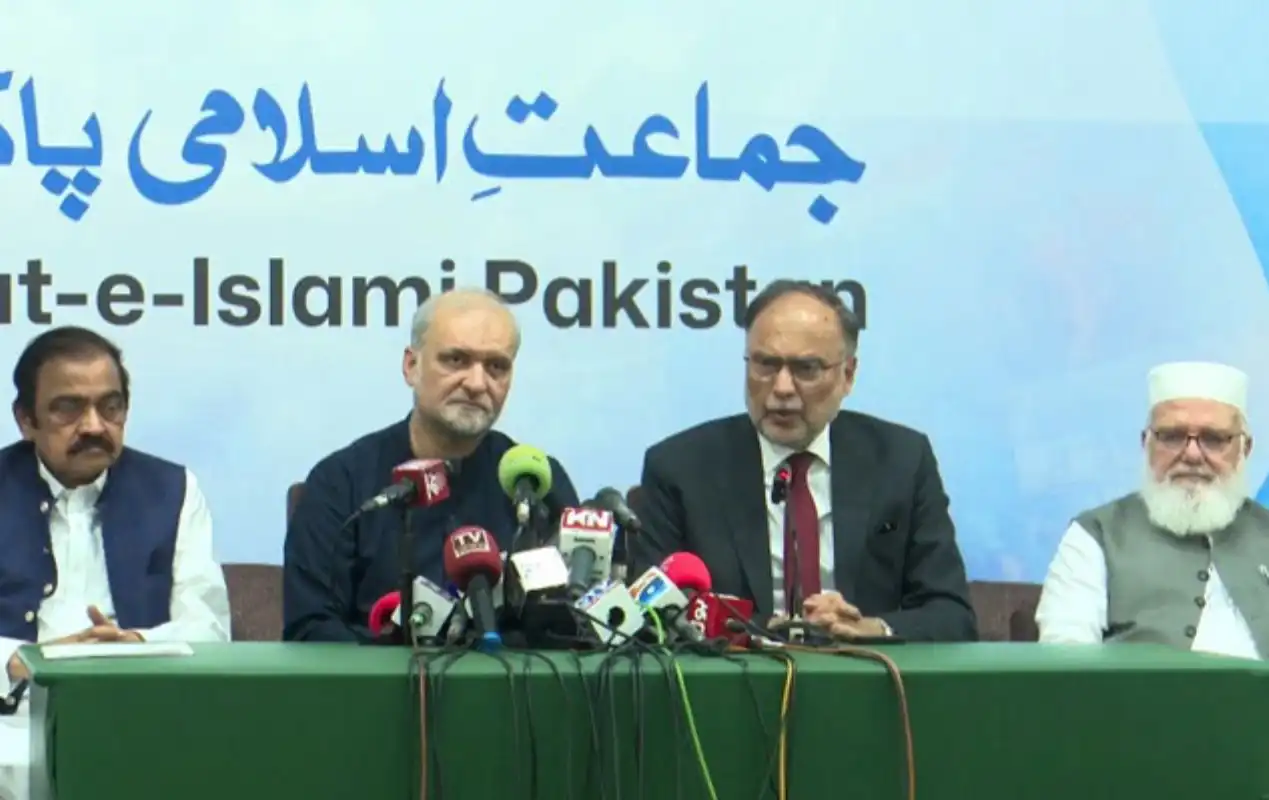 Govt, JI Agree to Form Committees to Recommend Petroleum Levy Cut