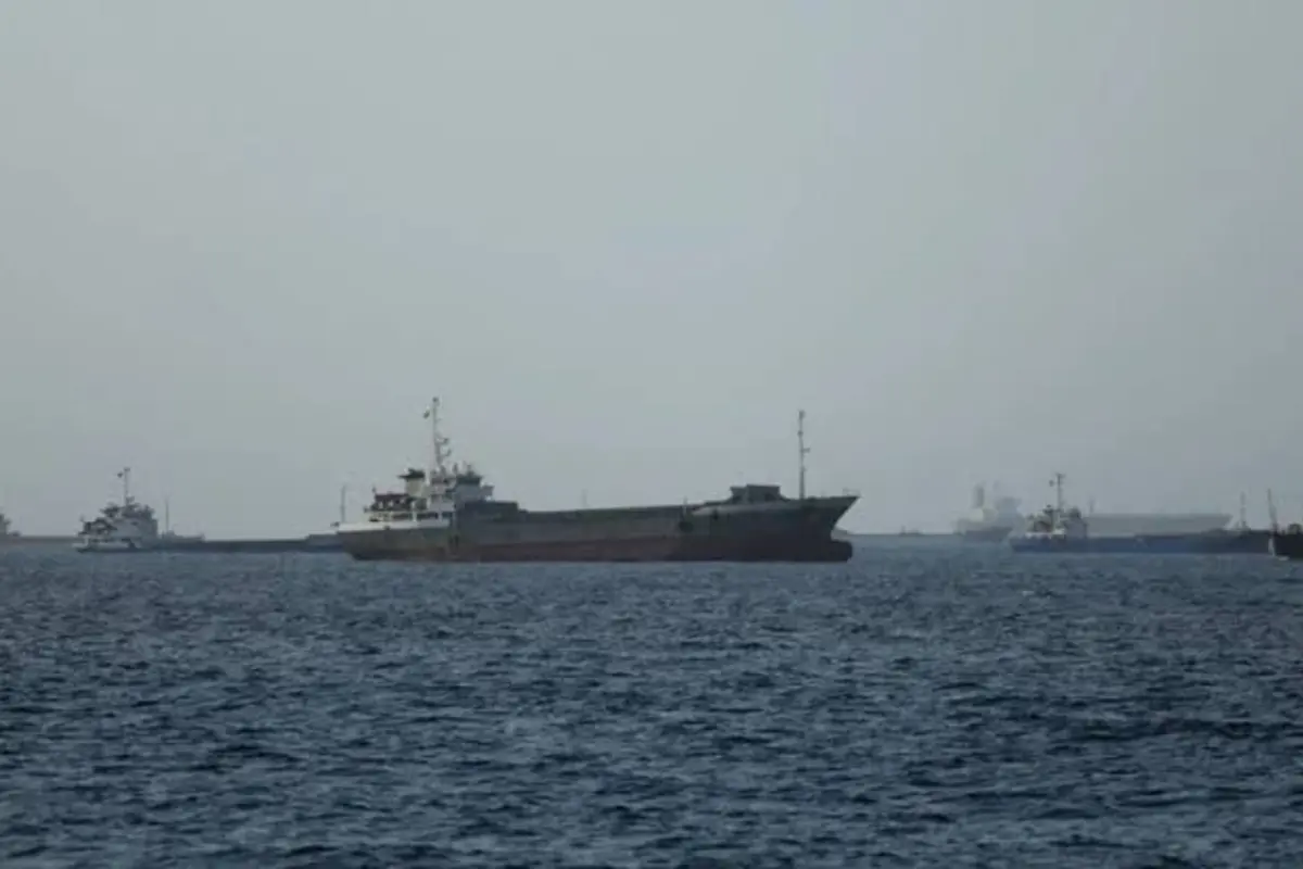 IRGC Says Iran Maintains Firm Control of Strait of Hormuz