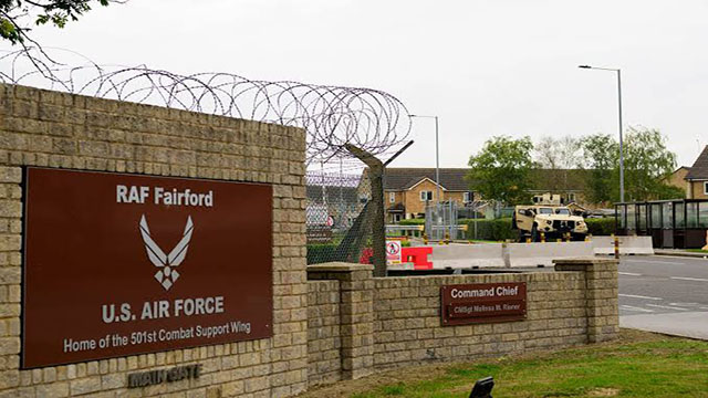 Five arrested as counter-terror police investigate major incident near RAF Fairford
