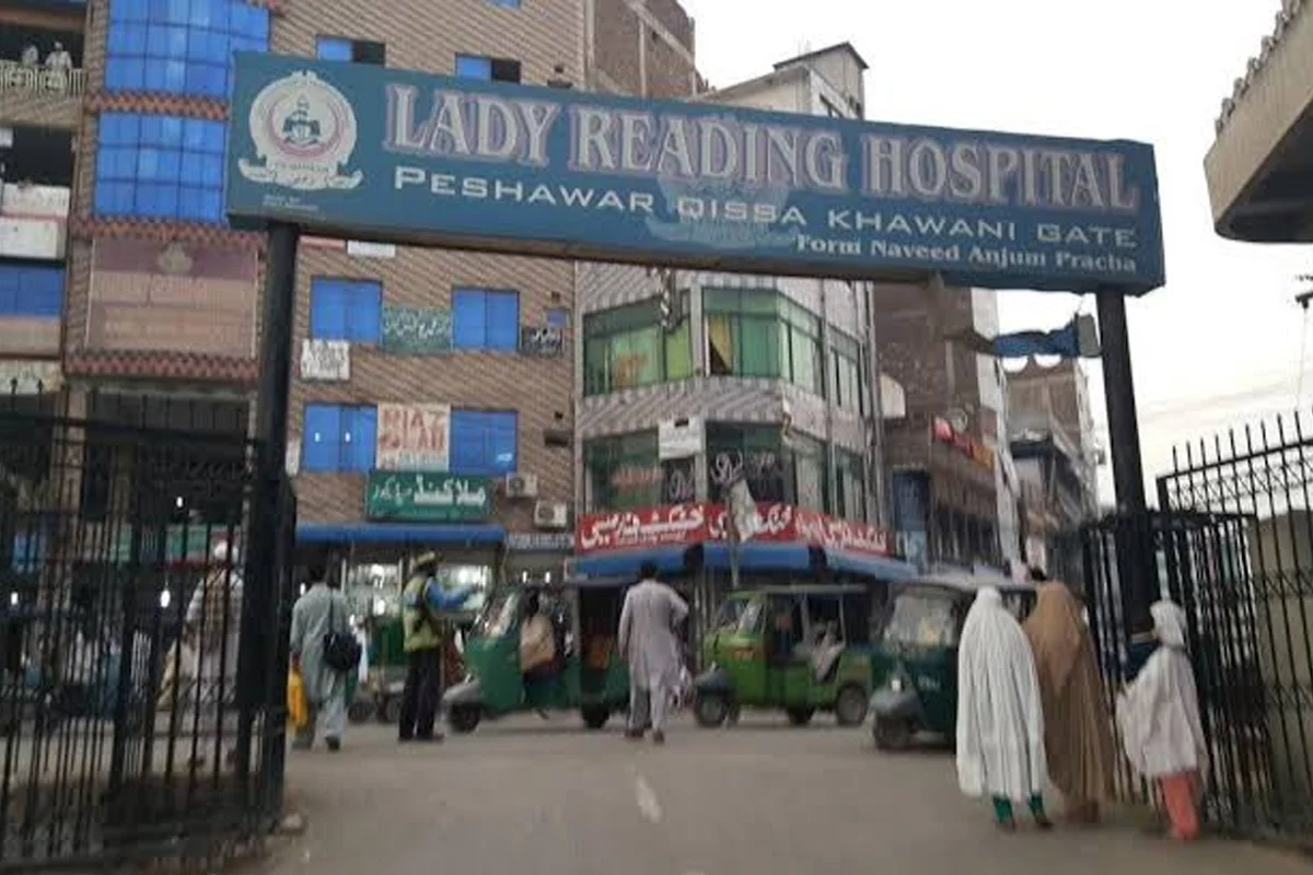 Audit Raises Questions Over Lady Reading Hospital Appointment, Rs21.88 Million Paid Over 43 Months