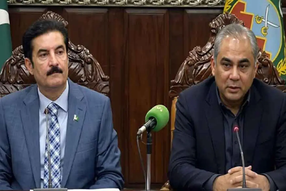 KP Governor Declares Counterterrorism Top Priority as Naqvi Pledges Federal Support