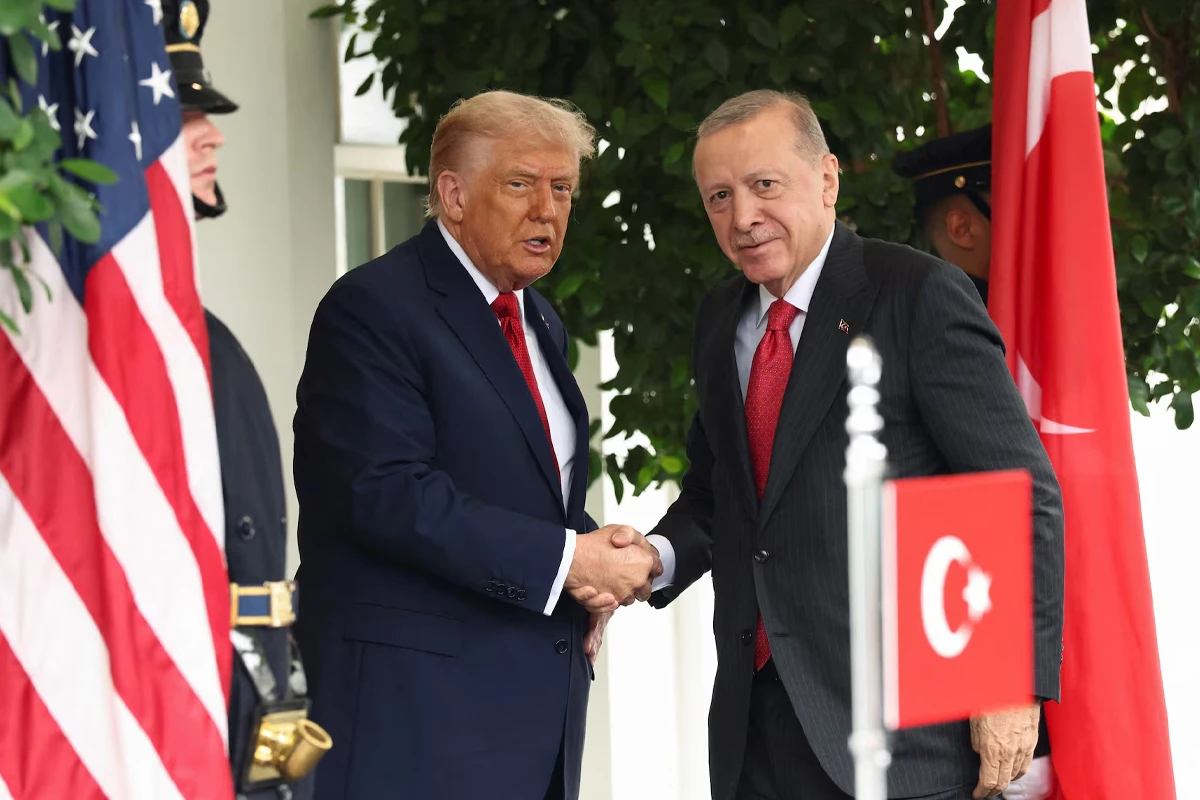 Trump Says He Could Ask Erdogan to Take Action Against Houthi Militia