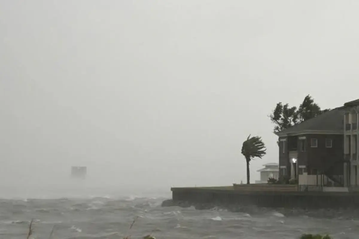 Hurricane Isaias Weakens to Post-Tropical Cyclone After Florida Landfall