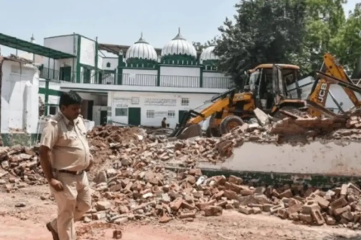 Historic Delhi Mosque Faces Eviction Order, Muslim Leaders Demand Protection