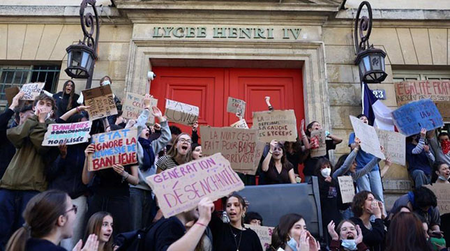 France’s student protests highlight a debt crisis that could spill over to the rest of Europe